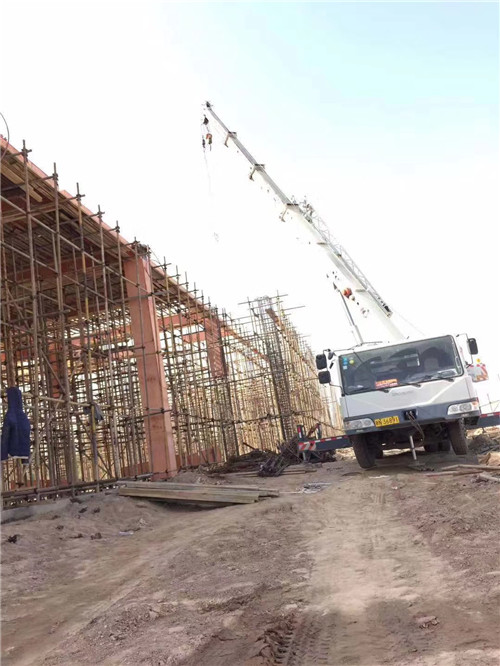 仓山区25 吨、50 吨吊车怎么选？多大重量 / 半径适合对应车型？