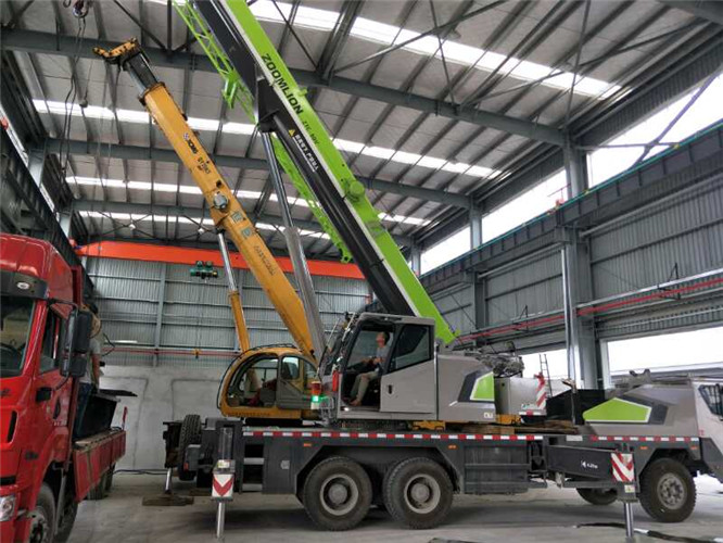 仓山区高空车出租需要注意哪些安全事项？